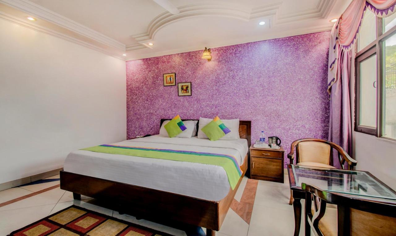Hotel Itsy By Treebo - Jungle View Retreat à Dehradun Extérieur photo