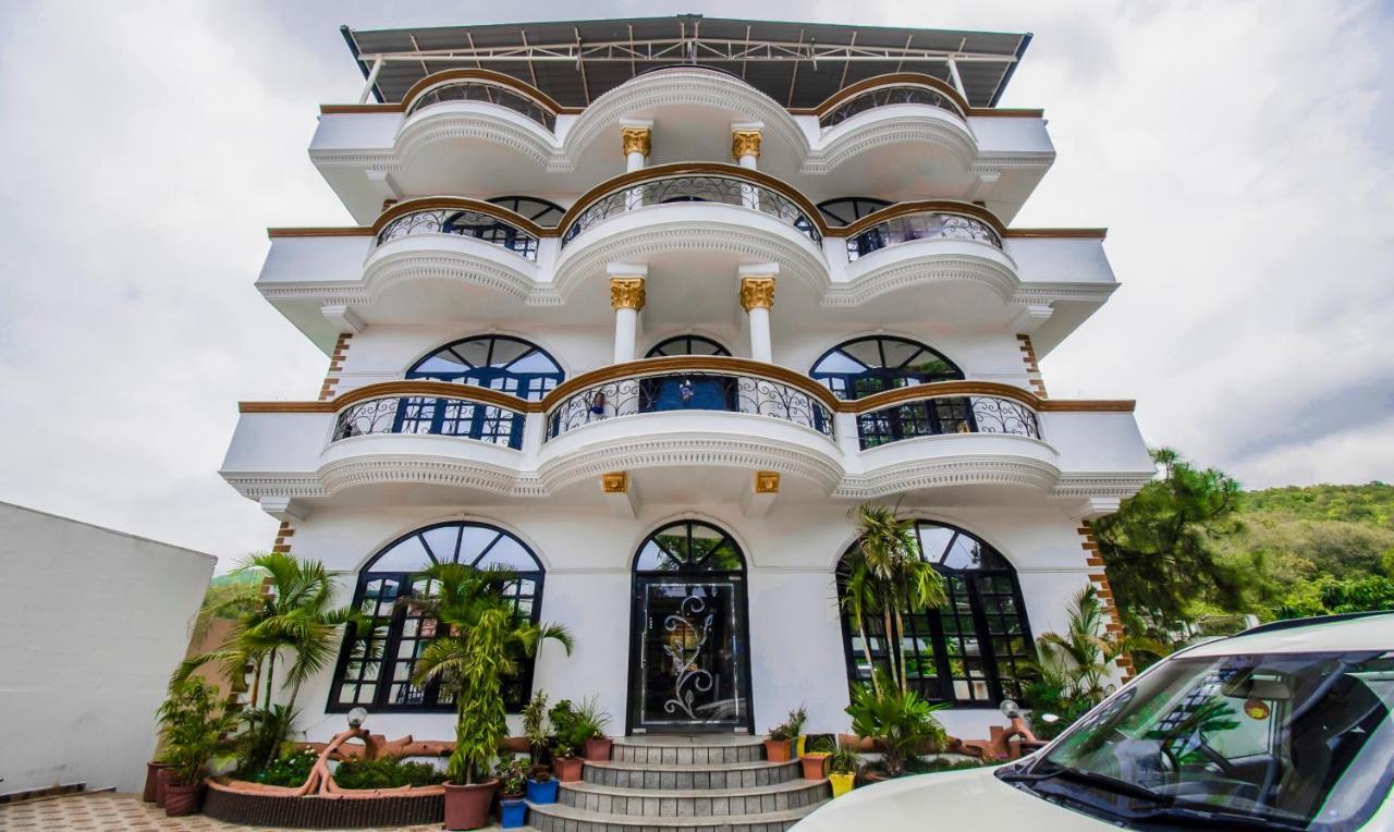 Hotel Itsy By Treebo - Jungle View Retreat à Dehradun Extérieur photo