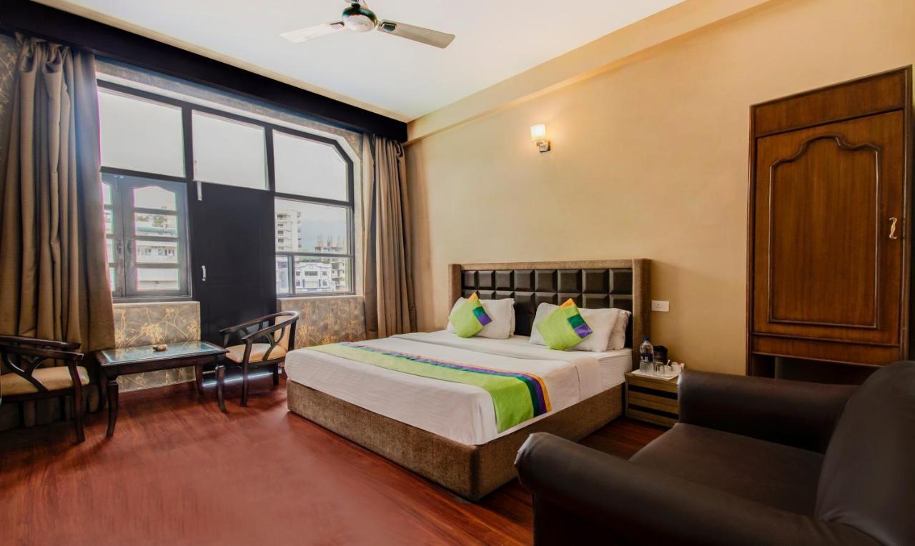 Hotel Itsy By Treebo - Jungle View Retreat à Dehradun Extérieur photo