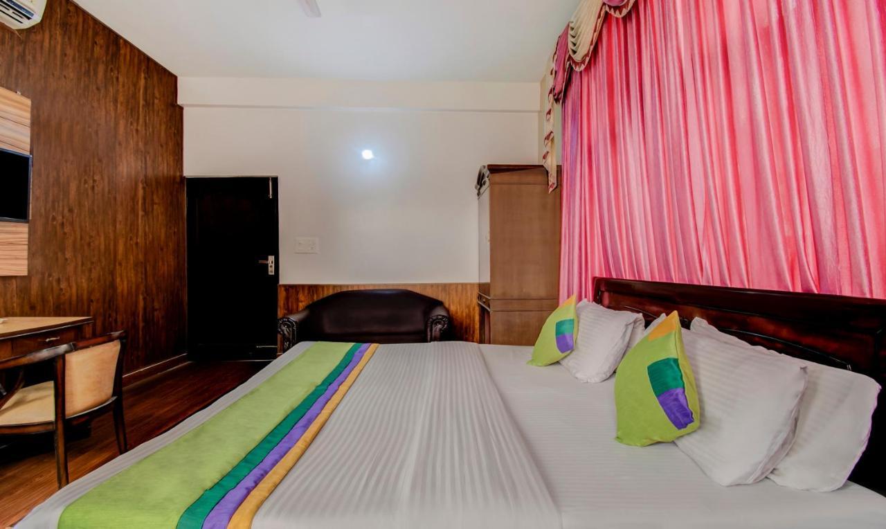 Hotel Itsy By Treebo - Jungle View Retreat à Dehradun Extérieur photo