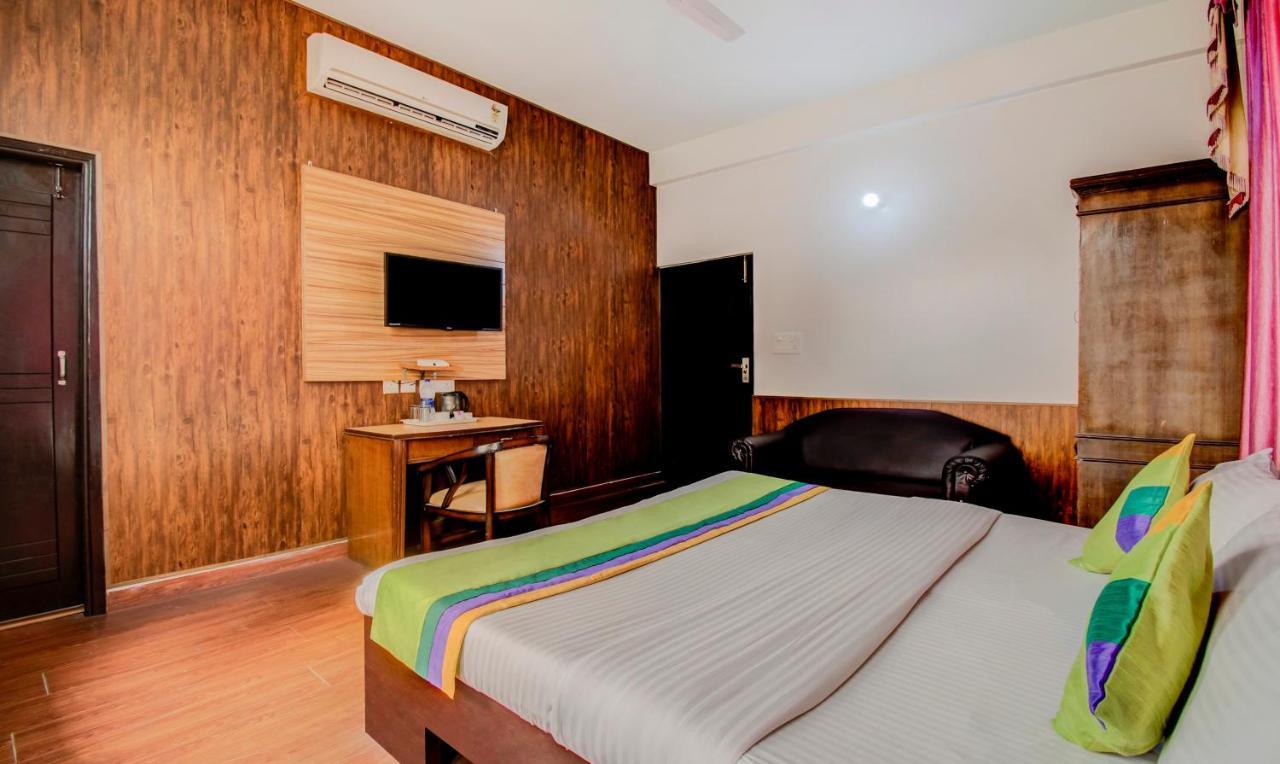 Hotel Itsy By Treebo - Jungle View Retreat à Dehradun Extérieur photo