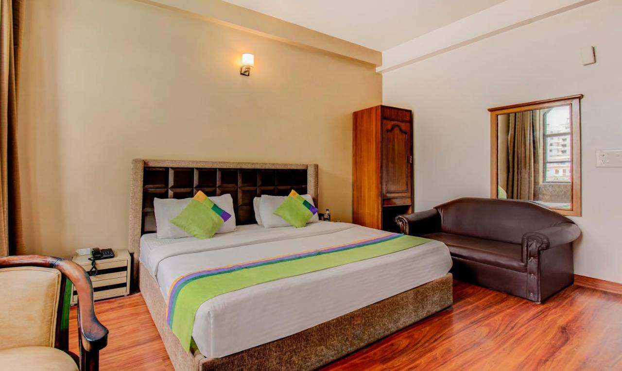 Hotel Itsy By Treebo - Jungle View Retreat à Dehradun Extérieur photo