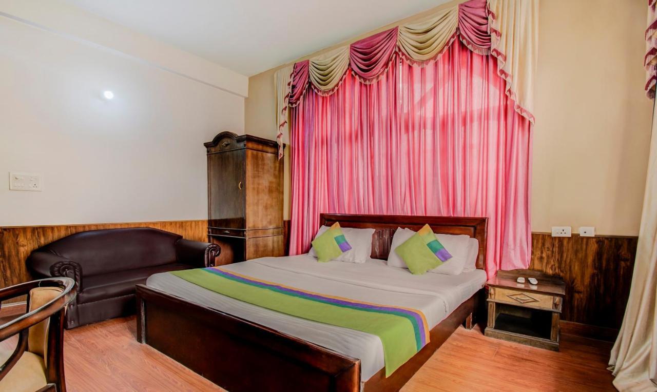 Hotel Itsy By Treebo - Jungle View Retreat à Dehradun Extérieur photo